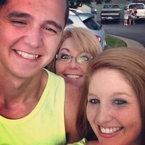 Meet your Posher, Nikki